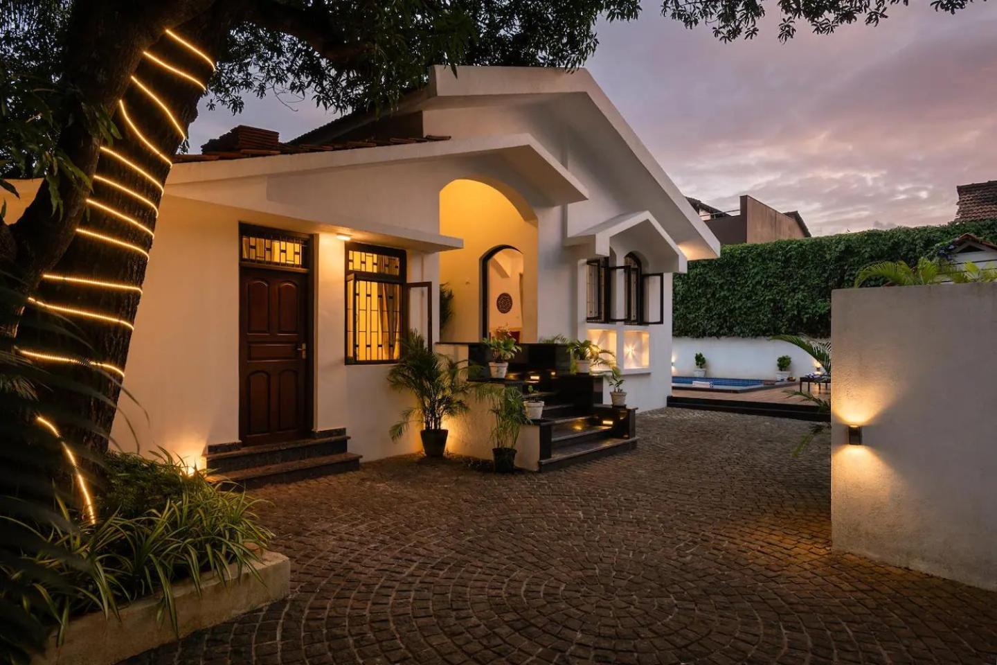Stone Hearth Villa Anjuna Esterno foto