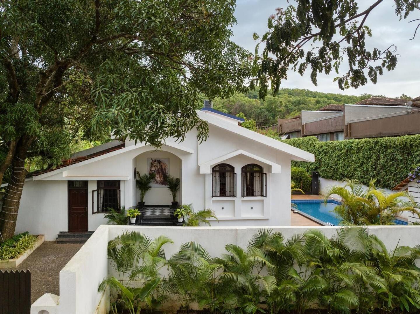 Stone Hearth Villa Anjuna Esterno foto